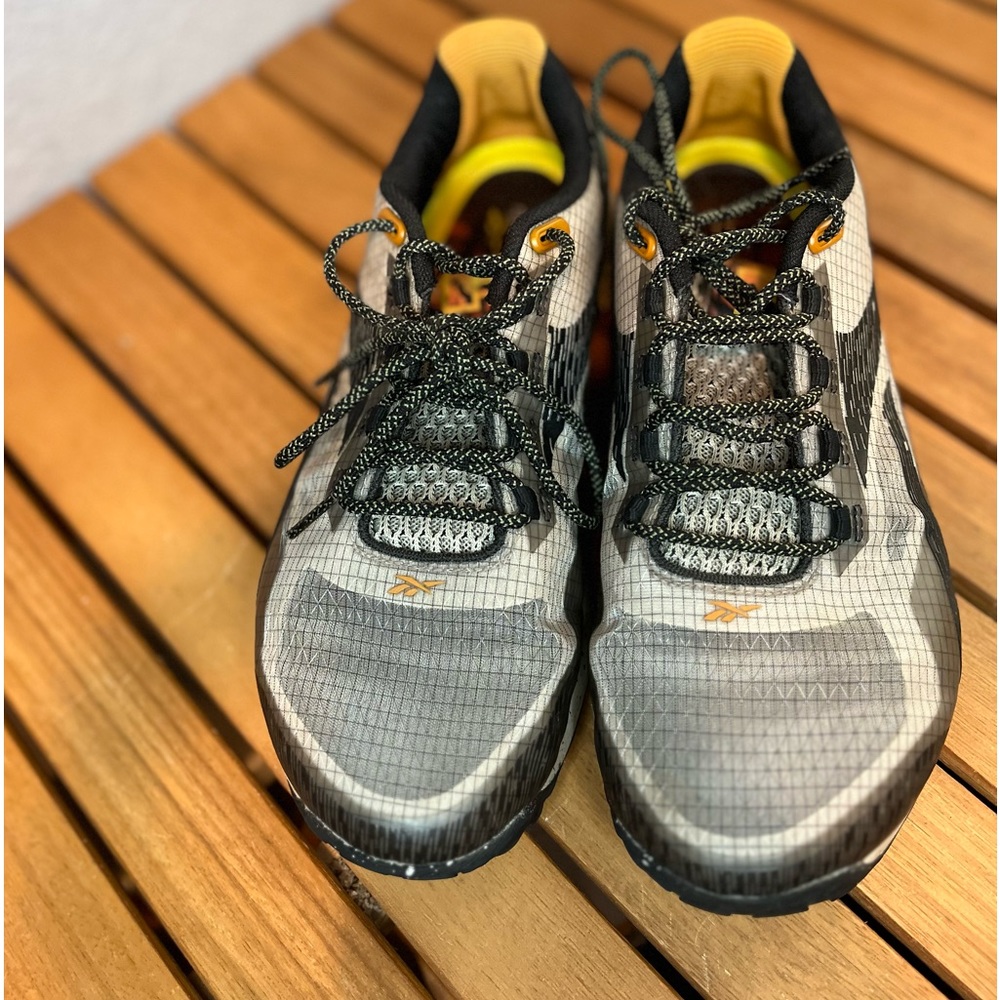 Nat Geo Reebok Trainers - Picture 2 of 6